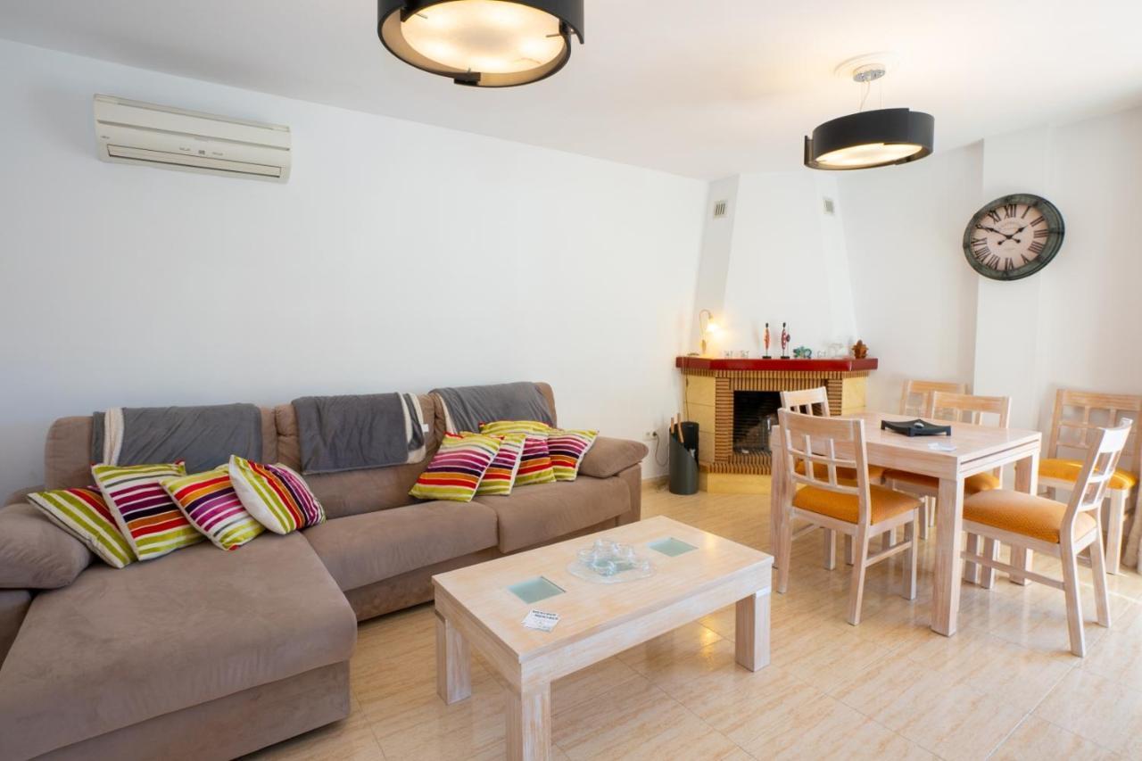 Marina Bella 1F Menyber Daire Nerja Dış mekan fotoğraf